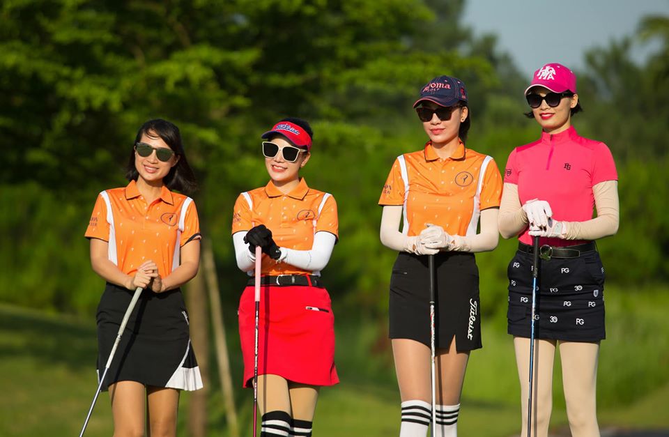 tập chơi golf - phong cách thời trang Golfer nữ Việt
